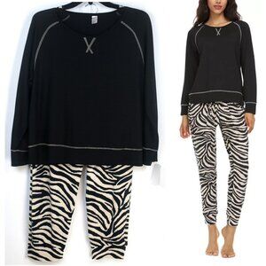 FLORA NIKROOZ Audrey Top & Print Velour Jogger Pajama Set Black Size M R $72 New